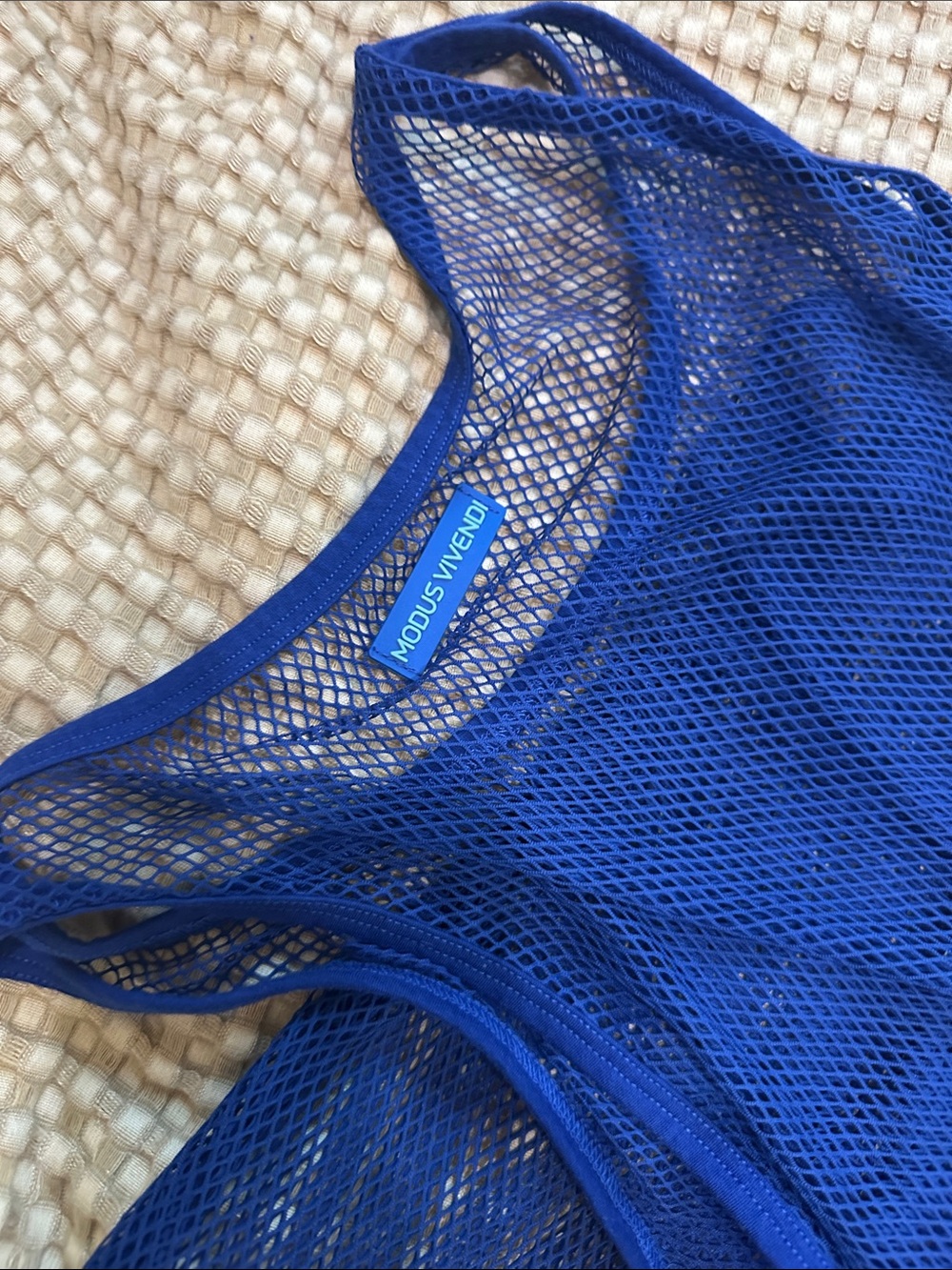 Men's Blue Mesh Tank Top - Breathable Athletic Layer - Picture 3 of 4